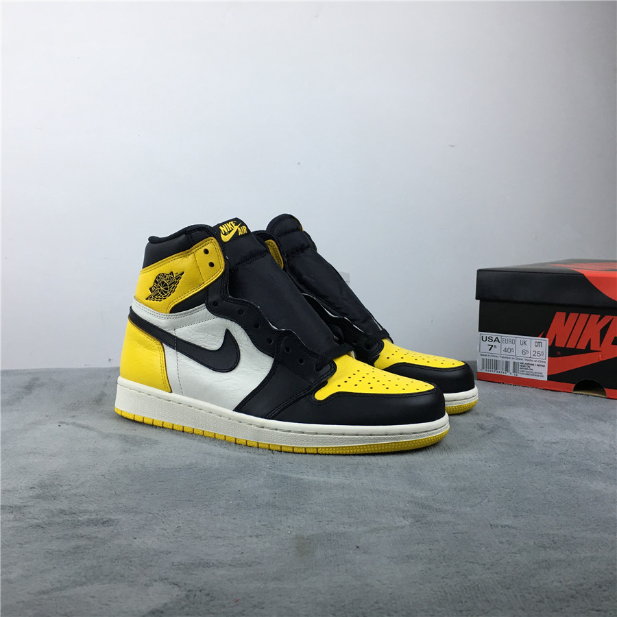 2019 Air Jordan 1 Yellow Toe Black White Shoes